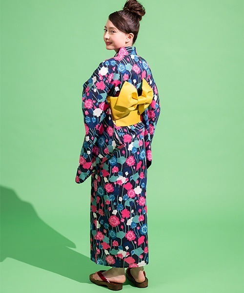 【新品】kate spade kids ヴァイ二ーローズ 浴衣 150 花柄 紺 kate spade new york kids（ケイトスペードニューヨーク）の