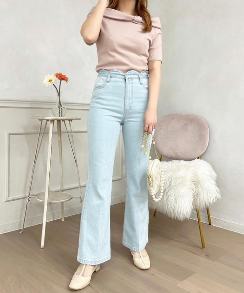 apres jour(アプレジュール)の「リボンデザインオフショルトップス【ZOZOTOWN限定アイテム】(ニット/セーター・レディース・アイボリー/ピンク/ブラック・X-LARGE/フリー)」の5枚目の写真