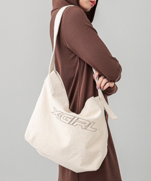X-girl（エックスガール）の「LOGO MESSENGER BAG（ショルダー
