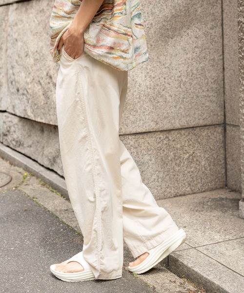 niko and...（ニコアンド）の「リネンブレンドワイドチノ（チノパンツ・メンズ・ブラック/ベージュ/オフホワイト・MEDIUM/LARGE）」の9枚目の写真