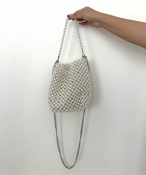 prose verse（プロズヴェール）の「パールチェーンバッグ（ショルダーバッグ・レディース・オフホワイト・ﾌﾘ-）」の3枚目の写真