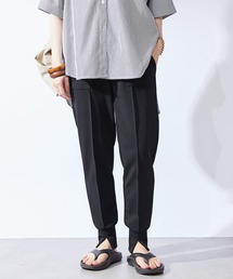 un dix cors（アンディコール）の「スリットジョガーパンツ（スラックス）」