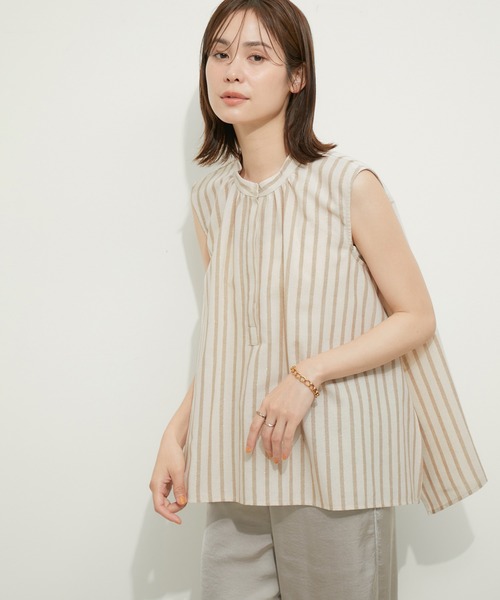 le cercle ADAM ET ROPE'(ルセルクルアダムエロペ)の「ストライプ ノースリーブフレアブラウス(シャツ/ブラウス・レディース・ブラック系その他2/ホワイト系その他6/ブルー系その他・FREE)」の1枚目の写真