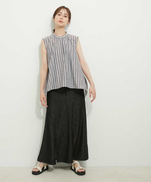 le cercle ADAM ET ROPE'(ルセルクルアダムエロペ)の「ストライプ ノースリーブフレアブラウス(シャツ/ブラウス・レディース・ブラック系その他2/ホワイト系その他6/ブルー系その他・FREE)」の9枚目の写真