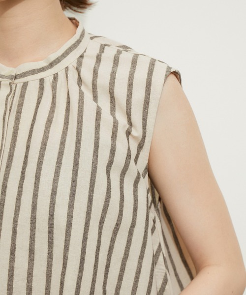 le cercle ADAM ET ROPE'(ルセルクルアダムエロペ)の「ストライプ ノースリーブフレアブラウス(シャツ/ブラウス・レディース・ブラック系その他2/ホワイト系その他6/ブルー系その他・FREE)」の15枚目の写真