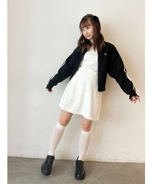 CALNAMUR（カルナムール）の「ビジュースウェットスカート【セットアップ対応】（スカート・レディース・ホワイト/ブラック/グレー・FREE）」の15枚目の写真