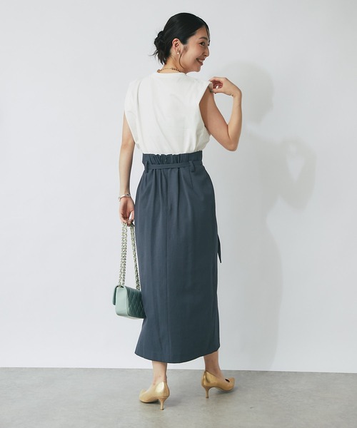 La boutique BonBon（ラブティックボンボン）の「【二の腕すっきり】ノースリクロップドカットソー（Tシャツ/カットソー・レディース・ホワイト/チャコールグレー/スカイブルー・FREE）」の11枚目の写真
