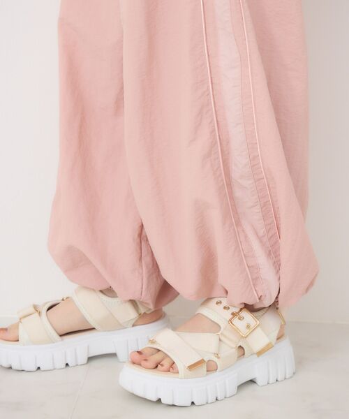 ems excite（エムズエキサイト）の「ライントラックパンツ（その他パンツ・レディース・ピンク/ブラック/オフホワイト・FREE）」の7枚目の写真