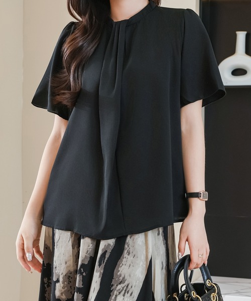 Lace Ladies(レースレディース)の「ソリッドカラー クルーネック 半袖 タック ブラウス(シャツ/ブラウス・レディース・ホワイト/ピンク/ネイビー/ブラック・S/FREE)」の1枚目の写真