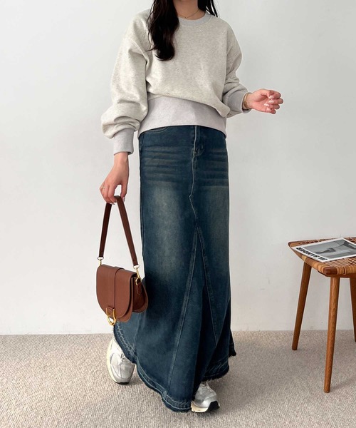 nelliy.(ネルリー)の「裏起毛スタッズスウェット(スウェット・レディース・オートミール/ネイビー/ピンク・LARGE/MEDIUM)」の7枚目の写真