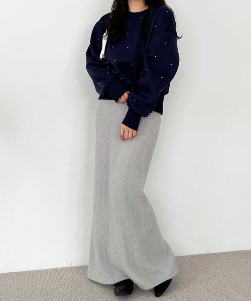 nelliy.(ネルリー)の「裏起毛スタッズスウェット(スウェット・レディース・オートミール/ネイビー/ピンク・LARGE/MEDIUM)」の14枚目の写真