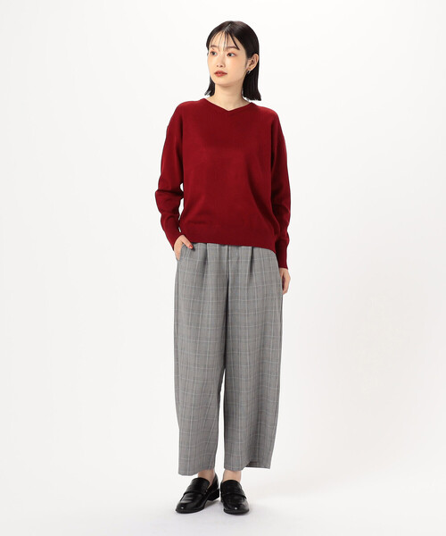 COMME CA ISM（コムサイズム）の「【 マシンウォッシャブル 】ベーシックＶネックニット（ニット/セーター・レディース・チャコール/ブラック/レッド/ホワイト・LARGE/MEDIUM）」の17枚目の写真