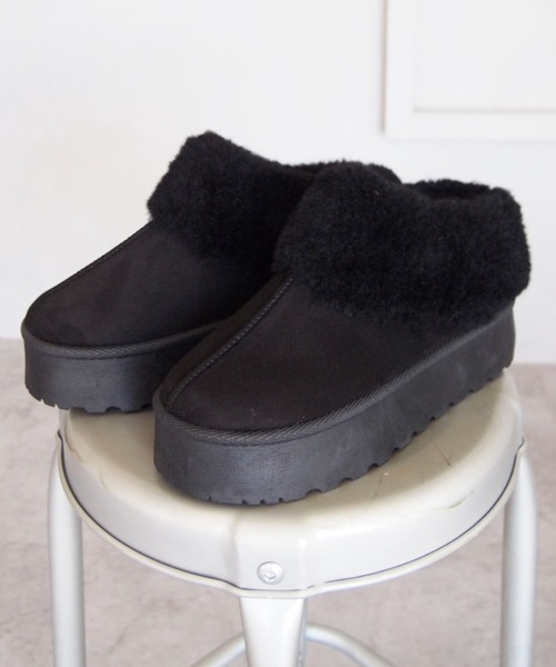 VIVIAN（ヴィヴィアン）の「もふぽか厚底サボムートンブーツ（ブーツ・レディース・イエロー系その他6/ブラック系その他3/グレー系その他3/ベージュ系その他3・LL/L/M/S）」の2枚目の写真