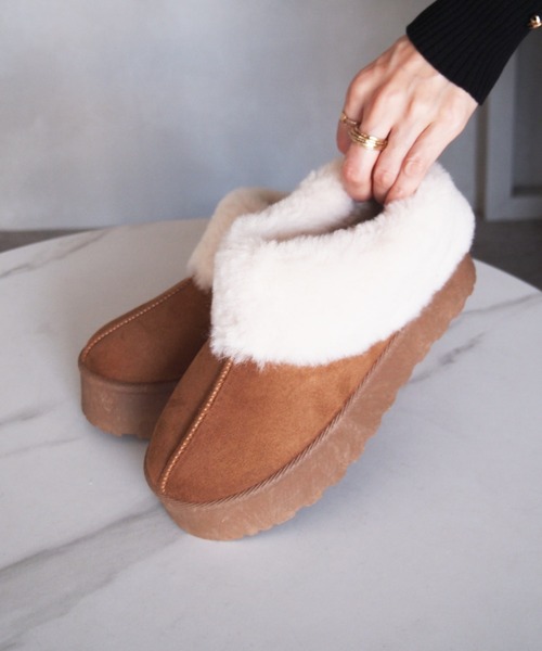 VIVIAN（ヴィヴィアン）の「もふぽか厚底サボムートンブーツ（ブーツ・レディース・イエロー系その他6/ブラック系その他3/グレー系その他3/ベージュ系その他3・LL/L/M/S）」の21枚目の写真