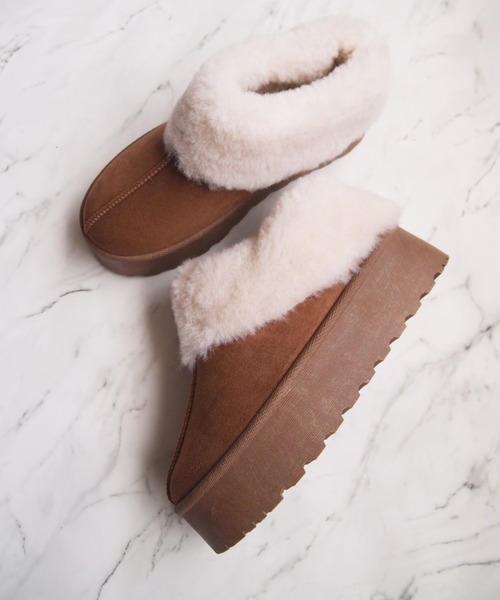 VIVIAN（ヴィヴィアン）の「もふぽか厚底サボムートンブーツ（ブーツ・レディース・イエロー系その他6/ブラック系その他3/グレー系その他3/ベージュ系その他3・LL/L/M/S）」の22枚目の写真