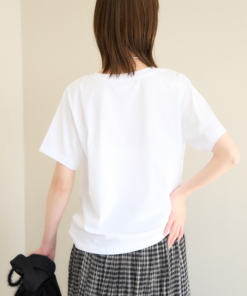 ROPE' PICNIC(ロペピクニック)の「RENUロゴTシャツ/接触冷感(Tシャツ/カットソー・レディース・ホワイト系その他2/ホワイト系その他/ブラック・38)」の22枚目の写真