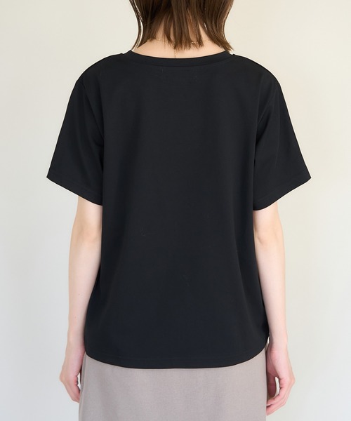 ROPE' PICNIC(ロペピクニック)の「RENUロゴTシャツ/接触冷感(Tシャツ/カットソー・レディース・ホワイト系その他2/ホワイト系その他/ブラック・38)」の18枚目の写真