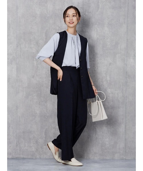 Perfect Suit FActory（パーフェクトスーツファクトリー）の「麻調合繊ワイドパンツ（スラックス・レディース・ベージュ/ネイビー・M/S/L）」の4枚目の写真