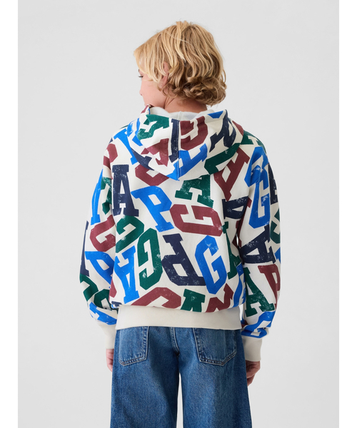 GAP（ギャップ）の「リラックス GAPロゴパーカー (キッズ)（パーカー・キッズ・グリーン/レッド/マルチ・120cm/130cm/140cm/150cm/160cm/110cm）」の4枚目の写真