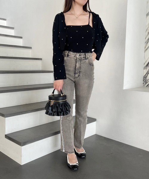 one after another NICE CLAUP(ワンアフターアナザーナイスクラップ)の「美脚ストレッチデニムパンツ(デニムパンツ・レディース・ブルー/ブラック/ブルー系その他・SMALL/MEDIUM)」の17枚目の写真