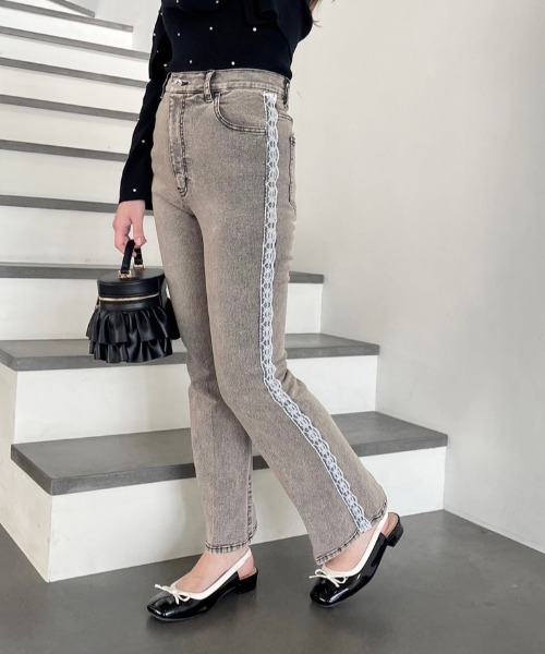 one after another NICE CLAUP(ワンアフターアナザーナイスクラップ)の「美脚ストレッチデニムパンツ(デニムパンツ・レディース・ブルー/ブラック/ブルー系その他・SMALL/MEDIUM)」の19枚目の写真