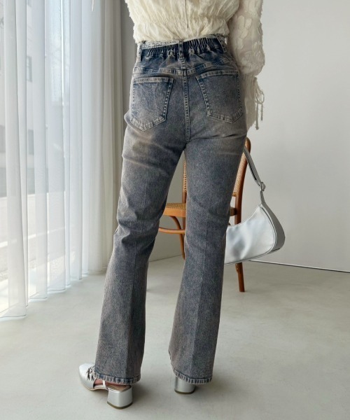 one after another NICE CLAUP(ワンアフターアナザーナイスクラップ)の「美脚ストレッチデニムパンツ(デニムパンツ・レディース・ブルー/ブラック/ブルー系その他・SMALL/MEDIUM)」の8枚目の写真