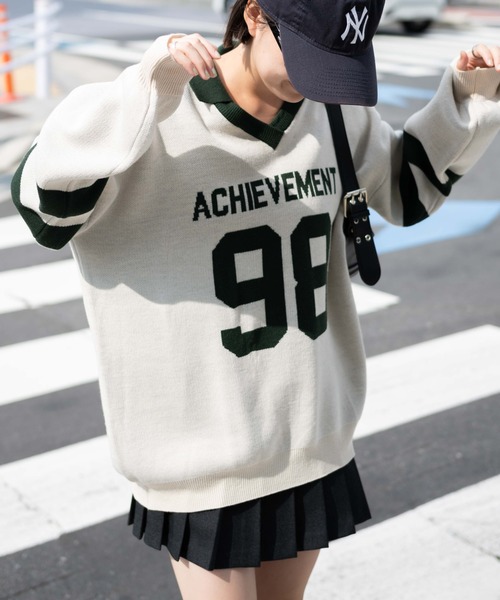 WEGO(ウィゴー)の「WEGO/ナンバリングジャガードニット(ニット/セーター・レディース・グリーン/ワイン/ネイビー・FREE)」の6枚目の写真