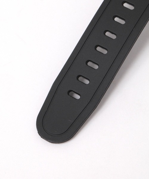 niko and...(ニコアンド)の「スクエアアナログウォッチ(アナログ腕時計・レディース・カーキ/ブラック/ホワイト/スモーク・0)」の13枚目の写真