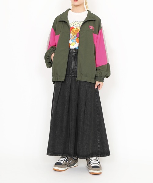 PUNYUS（プニュズ）の「切り替えプリーツデニムロングスカート（デニムスカート・レディース・ブラック系その他・1/2/3/4）」の13枚目の写真