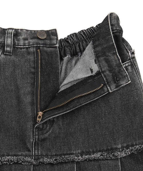 PUNYUS（プニュズ）の「切り替えプリーツデニムロングスカート（デニムスカート・レディース・ブラック系その他・1/2/3/4）」の22枚目の写真