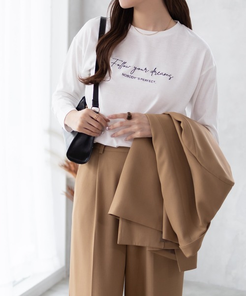 NAVY(ネイビー)の「NAVY センター刺繍 長袖Tシャツ ロンT(Tシャツ/カットソー・レディース・チャコールグレー/ピンク系その他/ブラック/オリーブ/ホワイト/ホワイト系その他・M/L)」の3枚目の写真