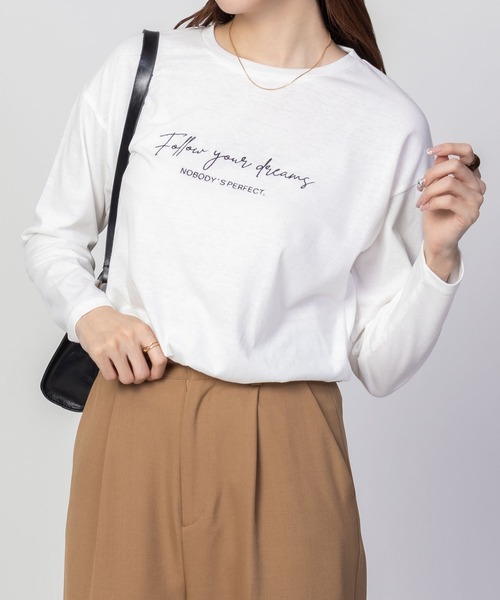 NAVY(ネイビー)の「NAVY センター刺繍 長袖Tシャツ ロンT(Tシャツ/カットソー・レディース・チャコールグレー/ピンク系その他/ブラック/オリーブ/ホワイト/ホワイト系その他・M/L)」の11枚目の写真