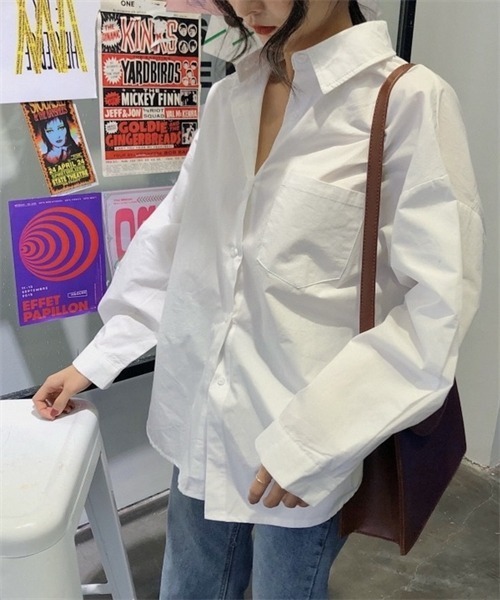 FREE STYLISTS(フリー スタイリスト)の「ゆったりサイズロングスリーブシャツ(シャツ/ブラウス・レディース・ピンク/ホワイト・FREE)」の9枚目の写真