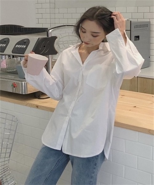 FREE STYLISTS(フリー スタイリスト)の「ゆったりサイズロングスリーブシャツ(シャツ/ブラウス・レディース・ピンク/ホワイト・FREE)」の8枚目の写真
