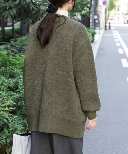 FORK&SPOON(フォークアンドスプーン)の「FORK&SPOON ブークレ接結カーディガン(カーディガン/ボレロ・レディース・モカ/チャコールグレー・1)」の3枚目の写真