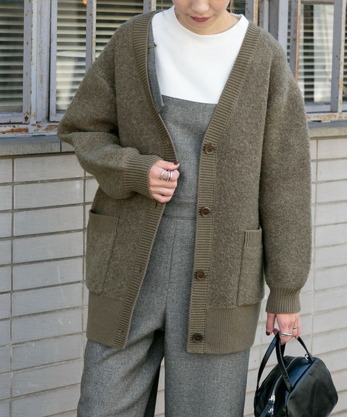 FORK&SPOON(フォークアンドスプーン)の「FORK&SPOON ブークレ接結カーディガン(カーディガン/ボレロ・レディース・モカ/チャコールグレー・1)」の11枚目の写真