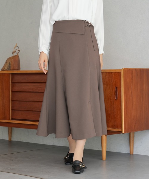 TRUDEA（トルディア）の「ウエストラペルフレアスカート（スカート・レディース・ブラウン/モカ/ブラック/チャコールグレー・SMALL/MEDIUM/LARGE）」の6枚目の写真