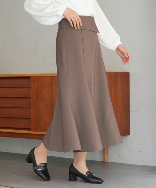 TRUDEA（トルディア）の「ウエストラペルフレアスカート（スカート・レディース・ブラウン/モカ/ブラック/チャコールグレー・SMALL/MEDIUM/LARGE）」の8枚目の写真
