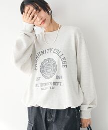 カレッジプリントプルオーバー