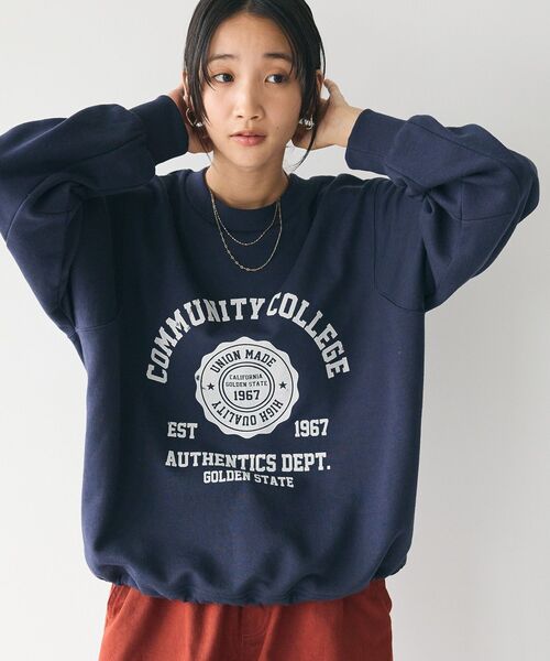 CRAFT STANDARD BOUTIQUE（クラフトスタンダードブティック）の「カレッジプリントプルオーバー（スウェット・レディース・ホワイト系その他/ネイビー/カーキ/杢グレー・FREE）」の4枚目の写真