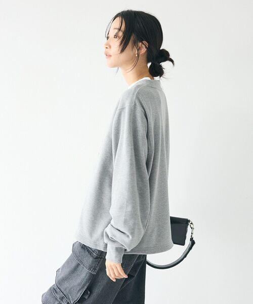 CRAFT STANDARD BOUTIQUE（クラフトスタンダードブティック）の「カレッジプリントプルオーバー（スウェット・レディース・ホワイト系その他/ネイビー/カーキ/杢グレー・FREE）」の8枚目の写真