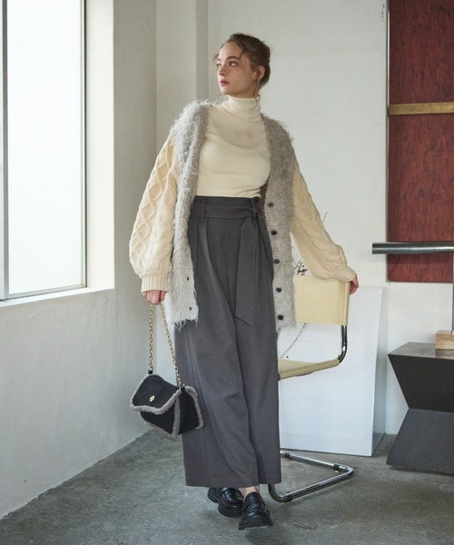 loin nuit(ロワンニュイ)の「waist belt wide pants / ウエストベルトワイドパンツ(スラックス・レディース・グレー/アイボリー・FREE)」の20枚目の写真
