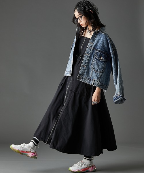 GEVS.（ジェイヴィス）の「綿100％ビッグシルエットデニムジャケット ＜大きいサイズ有＞GEVS.（デニムジャケット・レディース・グレー系/ブルー系・M/L/LL/3L/4L/5L）」の8枚目の写真