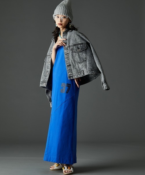 GEVS.（ジェイヴィス）の「綿100％ビッグシルエットデニムジャケット ＜大きいサイズ有＞GEVS.（デニムジャケット・レディース・グレー系/ブルー系・M/L/LL/3L/4L/5L）」の12枚目の写真