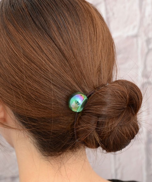Mayree(メイリー)の「【float】オーロラ カラフル ボール ヘアゴム(ヘアゴム・レディース・クリア/グリーン/ピンク/パープル・FREE)」の5枚目の写真