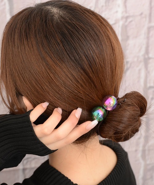 Mayree(メイリー)の「【float】オーロラ カラフル ボール ヘアゴム(ヘアゴム・レディース・クリア/グリーン/ピンク/パープル・FREE)」の6枚目の写真