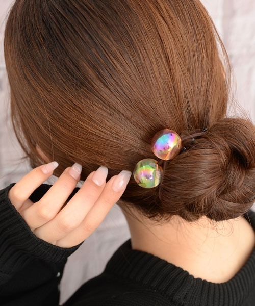 Mayree(メイリー)の「【float】オーロラ カラフル ボール ヘアゴム(ヘアゴム・レディース・クリア/グリーン/ピンク/パープル・FREE)」の8枚目の写真