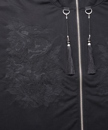 ililil【イルイルイル】【花葬哀蛇】ハイネック刺繍ポンチョ