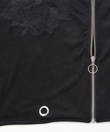 ililil（イルイルイル）の「『ililil/イルイルイル』【花葬哀蛇