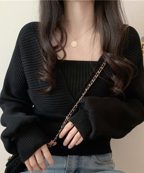 Coo+i(クーイ)の「レイヤード風ドルマンニット(ニット/セーター・レディース・ブラック/ホワイト/ブラウン/ピンク・FREE)」の3枚目の写真